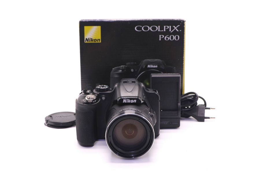 Nikon Coolpix P600 в упаковке