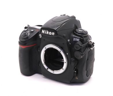 Nikon D700 body (пробег 212455 кадров)
