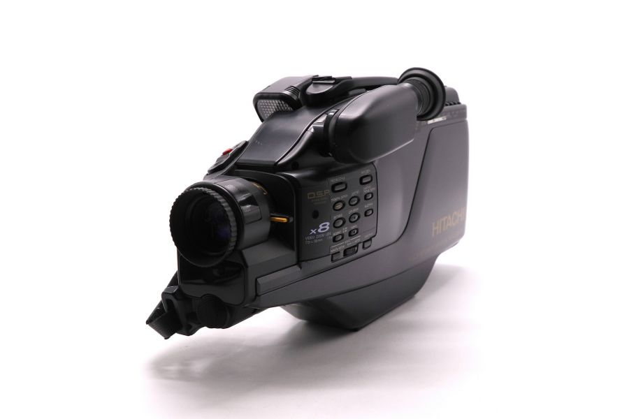 Профессиональная видеокамера Hitachi VM-2580E