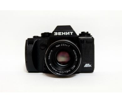 Редкий фотоаппарат Зенит АПК + Гелиос-44К-4 2/58