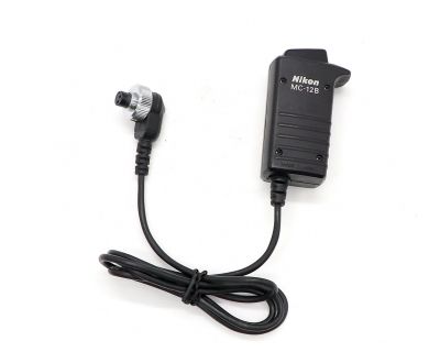 Купить Кабель спуска затвора Nikon MC-12B Кабель спуска затвора Nikon MC-12B