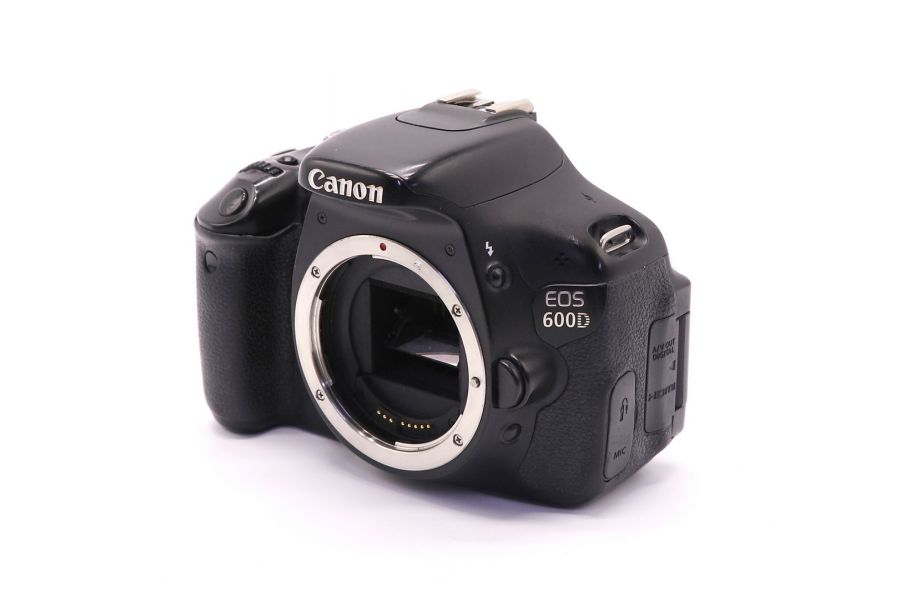 Canon EOS 600D body неисправный