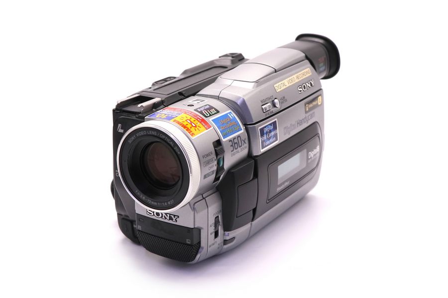 Видеокамера Sony DCR-TRV510