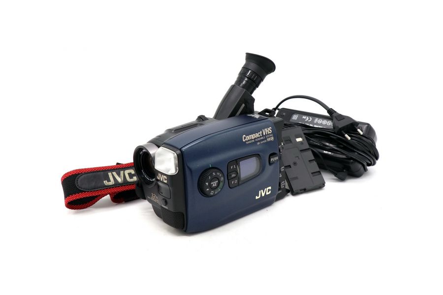 Видеокамера JVC GR-AX400EG