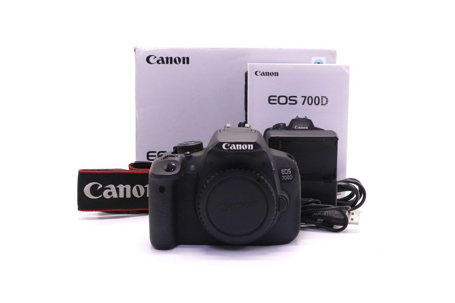 Canon EOS 700D body в упаковке (пробег 113100 кадров)