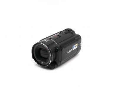 Купить Видеокамера Canon LEGRIA HF S200 Видеокамера Canon LEGRIA HF S200