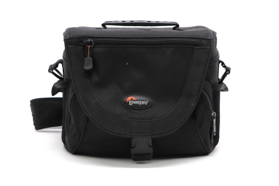 Сумка LowePro Nova 3 AW black
