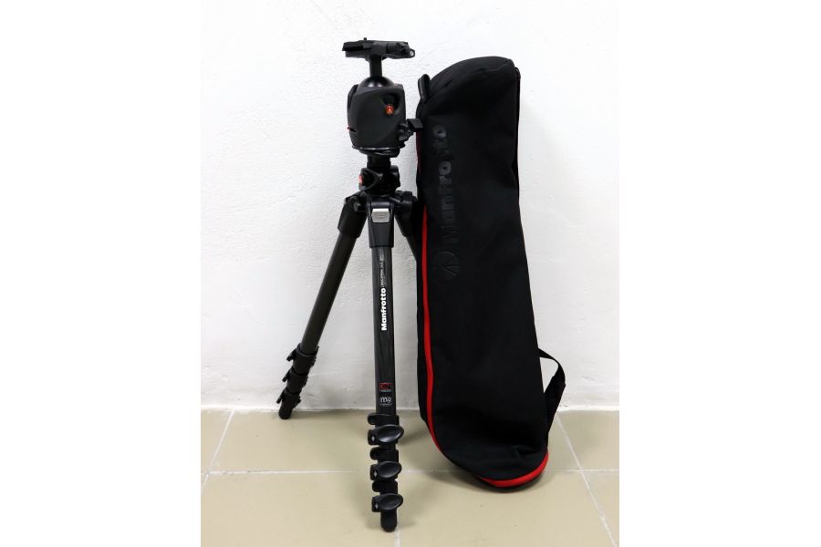 Штатив Manfrotto 055CXPRO4 + голова Manfrotto MH057M0-Q5