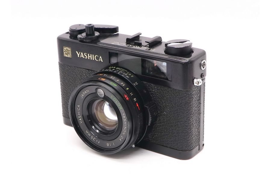 Yashica Electro 35 CC (Japan)
