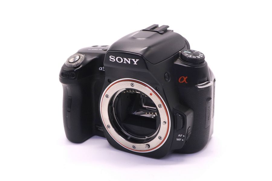 Sony A500 body (пробег 27970 кадров)