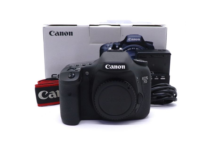 Canon EOS 7D body в упаковке (пробег 14030 кадров)