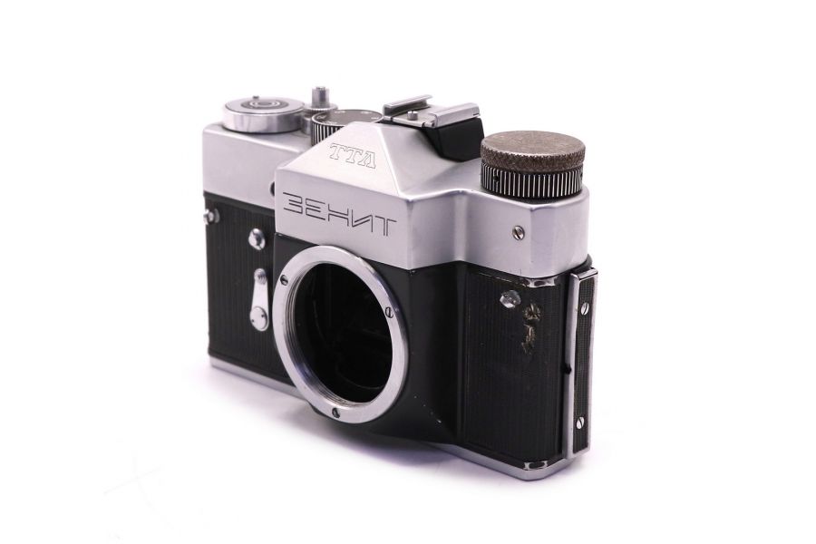 Зенит ТТЛ body silver (СССР, 1977)