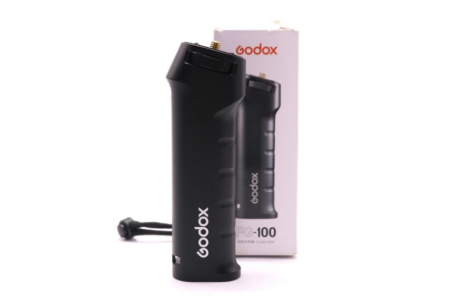 Рукоятка Godox FG-100 в упаковке
