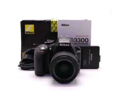 Nikon D3300 kit в упаковке (пробег 1715 кадров)