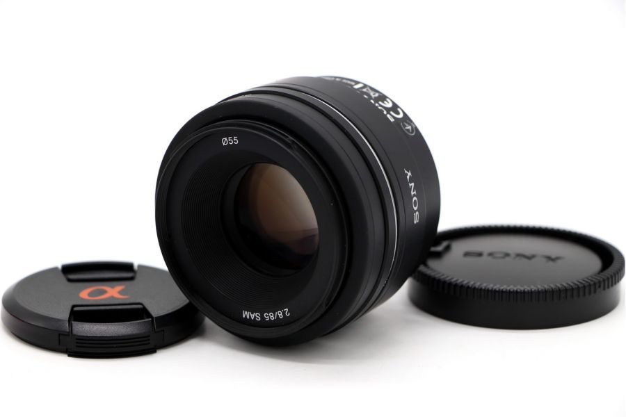 Sony 85mm f/2.8 SAM (SAL-85F28) в упаковке