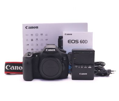 Canon EOS 60D body в упаковке (пробег 8340 кадров)