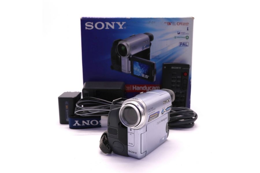 Видеокамера Sony DCR-TRV19E в упаковке (Japan)