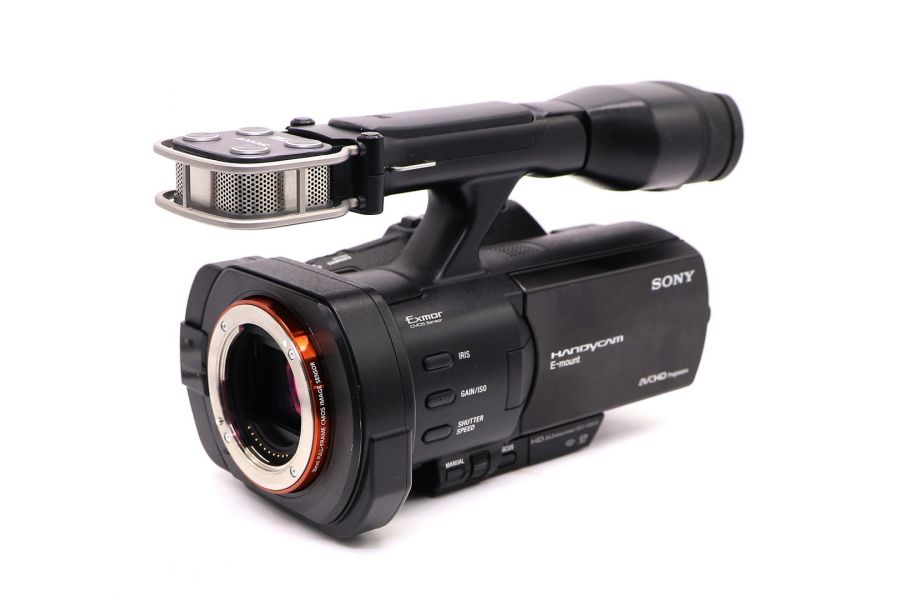 Видеокамера Sony NEX-VG900E