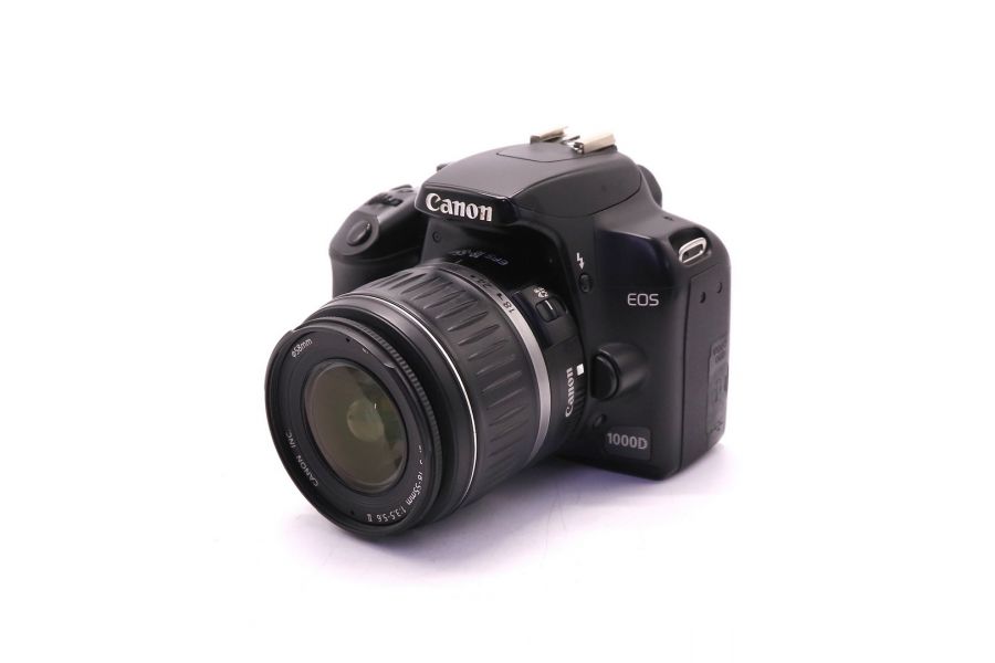Canon EOS 1000D kit (пробег 10500 кадров)