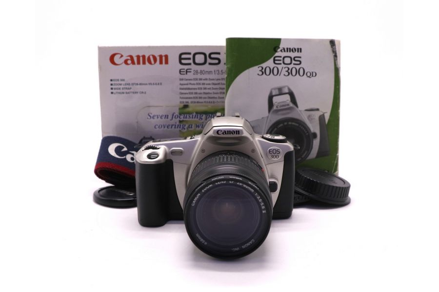 Зеркальная фотокамера Canon EOS 300 kit в упаковке