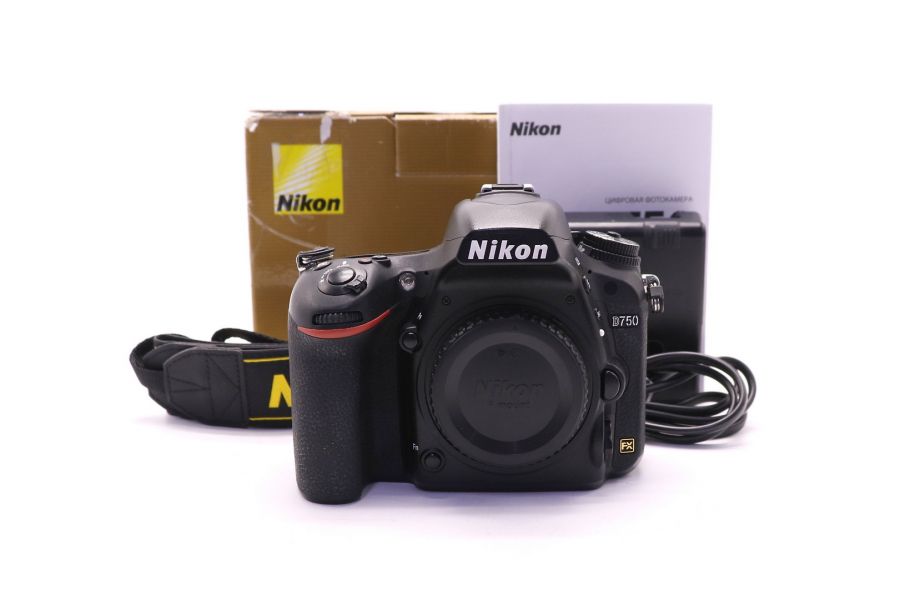 Nikon D750 body в упаковке (пробег 100000 кадров)