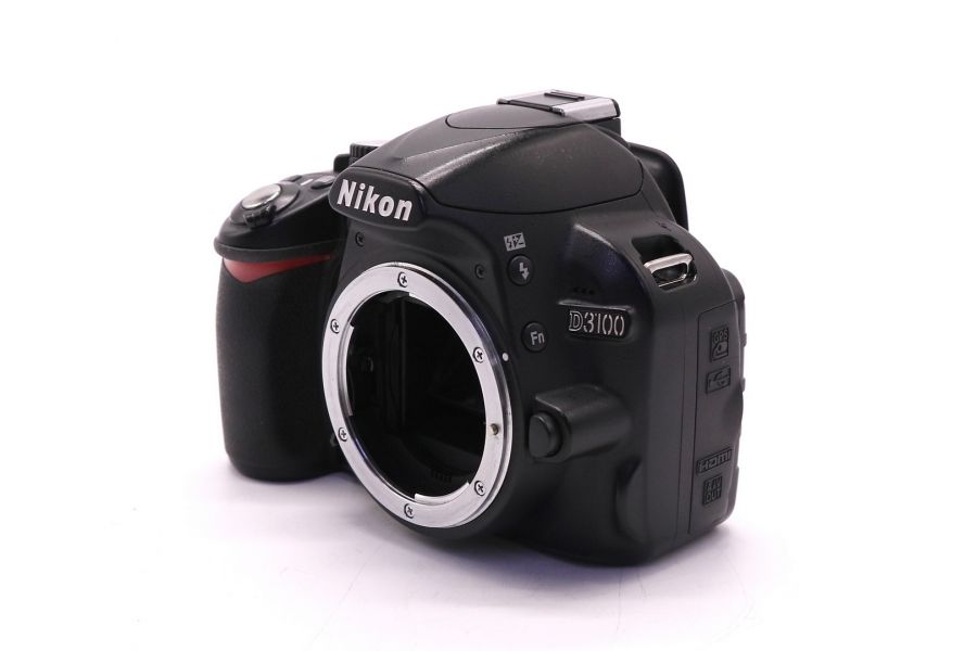 Nikon D3100 body (пробег 16495 кадров)