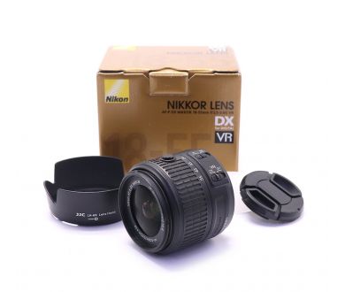 Nikon 18-55mm f/3.5-5.6G AF-S VR II DX Zoom-Nikkor в упаковке