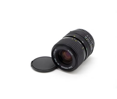 Nikon 35-70mm f/3.5-4.8 Zoom-Nikkor