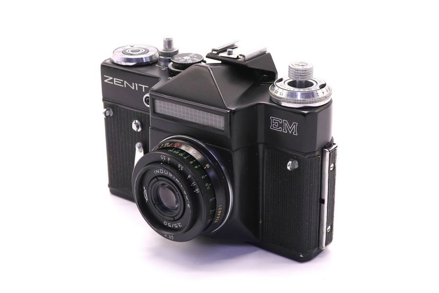 Зенит ЕМ черный + Индустар-50-2