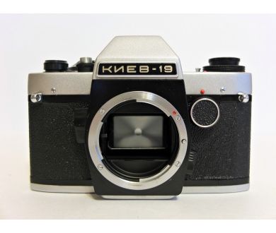 Фотоаппарат зеркальный плёночный Киев 19 (Арсенал)