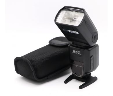 Купить Фотовспышка Triopo SpeedLight TR-982 II for Canon Фотовспышка Triopo SpeedLight TR-982 II for Canon