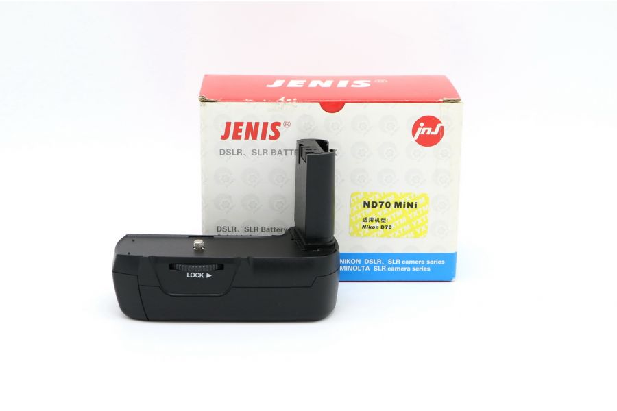 Батарейная ручка для Nikon D70