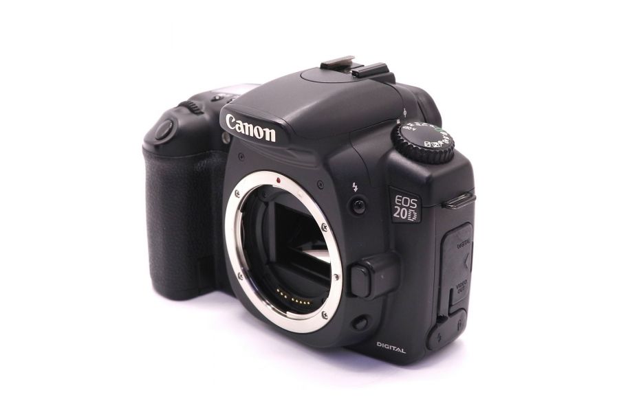 Фотокамера Canon EOS 20D body (Japan, 2004г.)