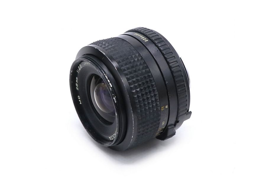 Minolta MD 28mm f/2.8 (Japan, 2001)