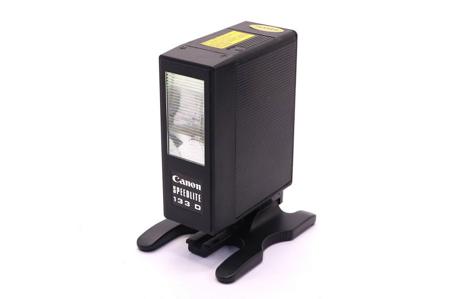 Фотовспышка Canon Speedlite 133D